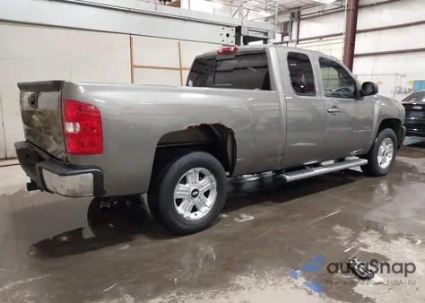 2007 Chevrolet Silverado 1500 Ltz from USA, damaged, VIN 1GCEK190X7Z522570